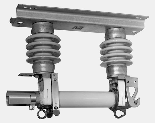 SM Power Fuses, outdoor distribution, 4.16 kV through 34.5 kV, SM Refill Units, protecting transformers, capacitor banks, cables, outdoor distribution substations